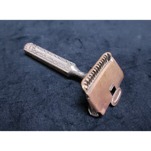 Vintage Antique Collectible Ever Ready Shaving Safety Razor England Single Edge